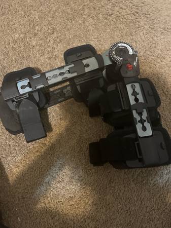 DonJoy X-Ron leg brace - $80 (Jonesboro)63470457333889121