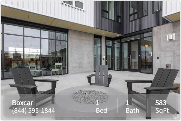 Beautiful and bright 1 bd 1 ba! Don't miss out on this stunning view 1