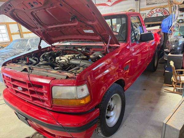 1995 Svt Ford Lightning 1