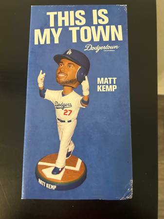 Dodgers bobblehead - Matt Kemp #27 1