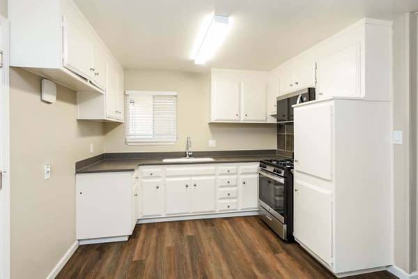 $1,750 / 3br - 01020ft2 - Bright and Airy 3-Bedroom - Move-In Ready! (Vallejo)63940544908931122