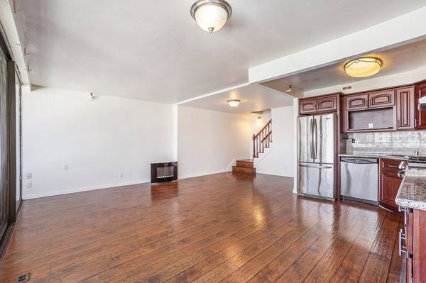 $2,800 / 2br - 801 Franklin St #1221 -  2 bedroom | 1.5 bath | 2 level Condo (oakland downtown)63880013320963124