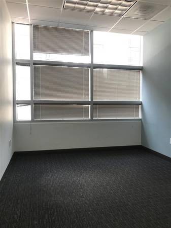 $820 Rockville Town Center Oficina Privada Todo Incluido63822292441345120