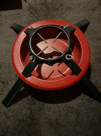 HEAVY DUTY LARGE CHRISTMAS TREE STAND with FOUR SCREWS 1
