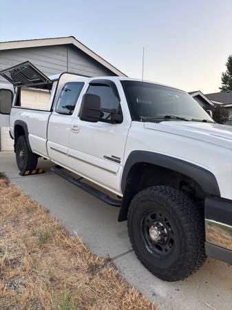 2003 Chevy Silverado 2500 HD duramax diésel - $15,000 (Wenatchee)63442635805569121