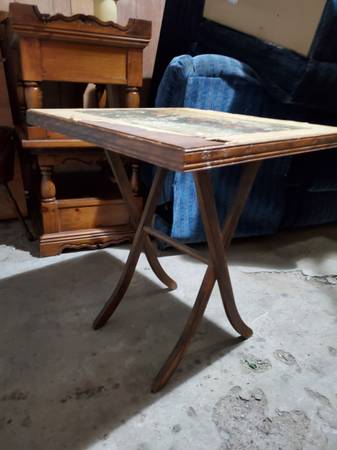 Small wood square folding table 1