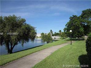 $1,950 / 2br - NICE GATED CONDO COMMUNITY WITH POOL, GYM, ... WATER VIEWS (LAUDERDALE LAKES/OAKLAND PARK)64002012453379124