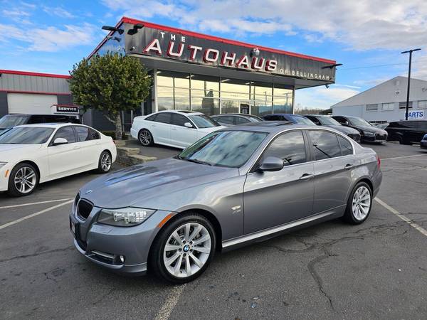 2009 BMW 3 Series 335i xDrive - $12,999 (Pre-Owned Luxury)636235249616671227