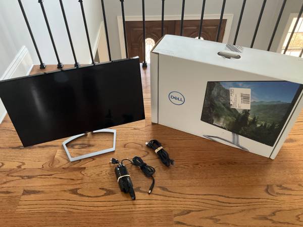 Dell Computer Monitor 1