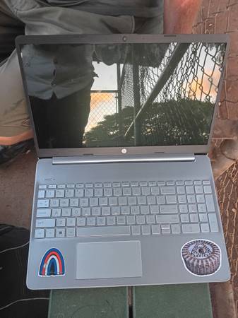 3 laptops 1