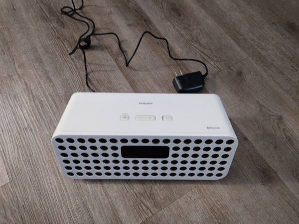 Philips Bluetooth Speaker (Model: SBT310W/37) For Sale 1
