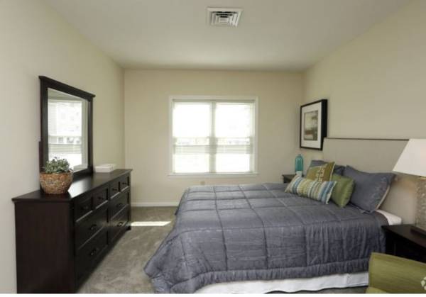 $2,398 / 2br - Income Restricted Studio – Priced Well Below Market Prices (Salisbury)63996544798851120
