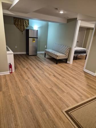 $780 Walk to the metro station. Fully furnished. Utilities included. (MD / DC / VA)64040026385409122
