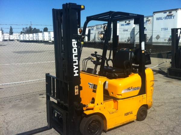 Hyundai Forklift For Sale 1