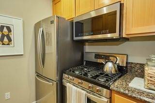 $2,859 / 2br - 937ft2 - ATM Machine, Situated in Los Angeles!, 2/bd 2/ba (616 St. Paul Ave., Los Angeles, CA)63857624980995122