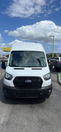 2021 Ford TRANSIT 350 HD - Photo 2