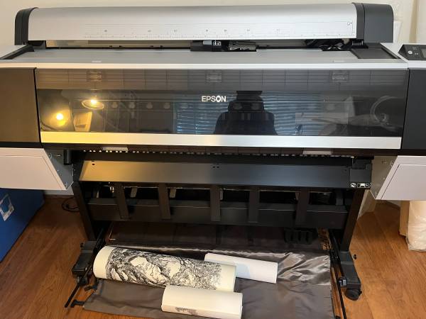 Epson Sure Color P8000 Printer 1