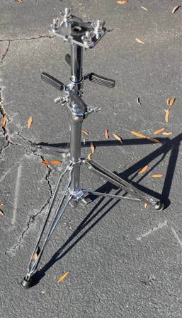 Latin Percussion Double Conga Stand – Heavy-Duty Chrome 1