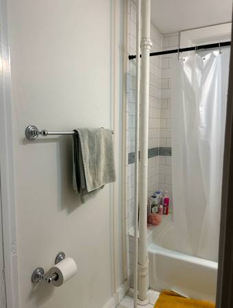 $4,305 / 3br - North End 3 habitaciones/1 baño | Gatos negociables | Cerca de Haymarket (North End)63614216375169124