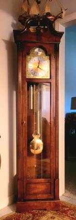 Howard Miller Jonathan Grandfather Clock model 610-895 1