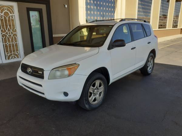 2008 Toyota rav4,clean title, past emissions 1