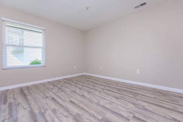 $2,840 / 1br - 720ft2 - Beautiful Landscaping, Breakfast Bar, 1 BD (milpitas)63851969672323120