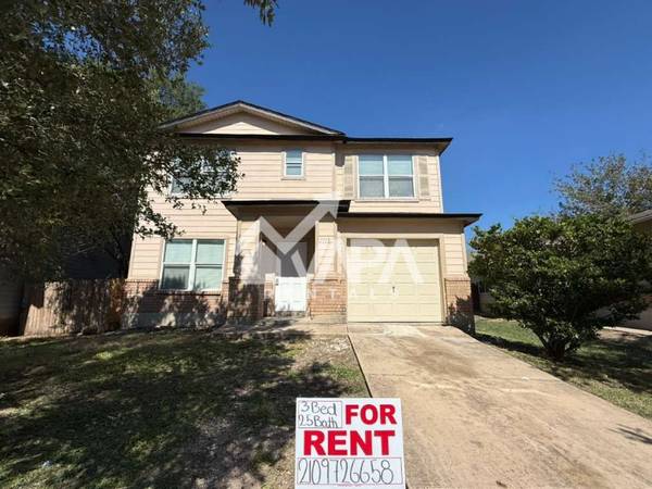 1 Charming 3 Bed/2.5 Bath Single Family Home in San Antonio, TX - Availa 1