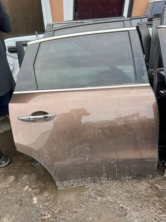 HONDA CRV 2017-2022 PASSENGER SIDE REAR DOOR 1