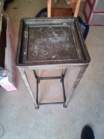 Metal side table 1