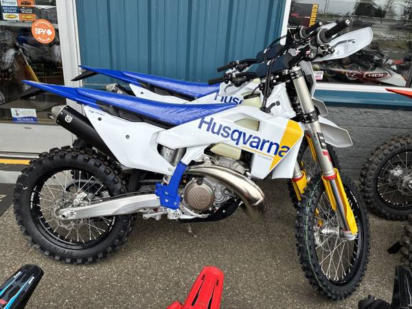 2027 TE300