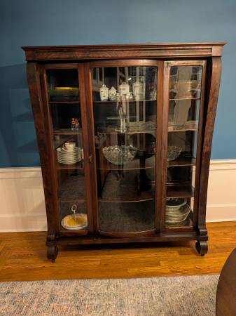 Antique China Cabinet 1