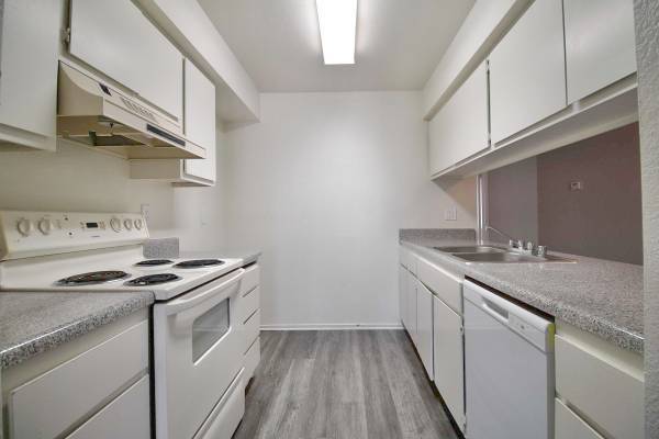 $780 / 1br - 1 bedroom, Balcony or Patio (los gatos)64023718092034123