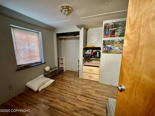 $160,000 / 3br - 1120ft2 - Fixer Upper Offers Great Potential With Easy Commuting Access (Wasilla)64149619550467123
