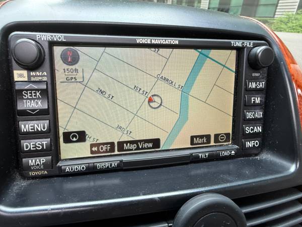 Toyota siennaXLE Limited premier edition fully loaded - $5,900 (Downtown Brooklyn)63469754081155123