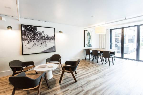 $1,686 / 1br - 695ft2 - We love your pets! NO weight restrictions and 1 Month Free* (South Waterfront)63820795513731122