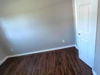 $520 / 2br - Cozy 2 bedroom/1 bath near  ETSU, JC Mall & VA & JC Medical Center (Johnson City, TN)63677041951361124