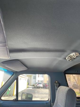 1988 Ford Bronco XLT - $7,500 (Wheaton)63618761735297124
