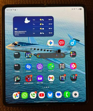 Samsung Z Fold 5 - Icy Blue, 512 GB Unlocked 1