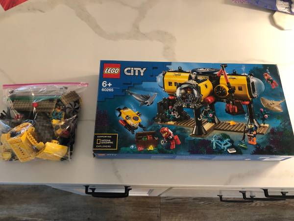 LEGO Ocean Exploration Base (60265) 1