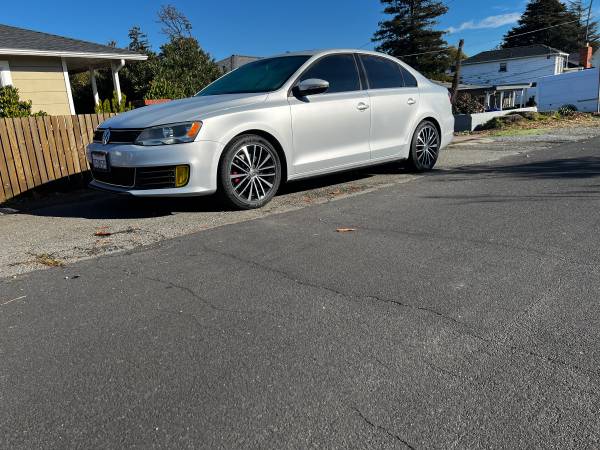 2013 VW GLI Low Miles Excel. Condition 1