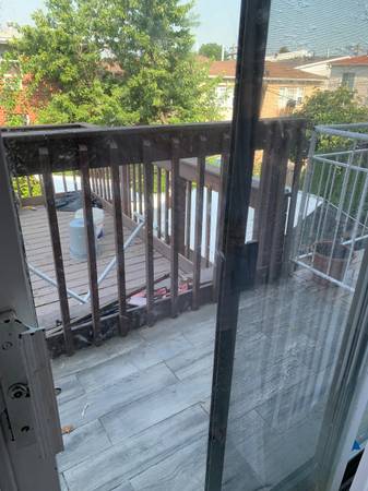 $2,700 / 2br - 2 br apartment 2 nd floor $2700 all utilities included (College point)63874742385667122