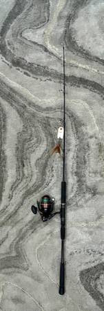 Centaur Constellation 5' Carbon Fiber Fishing Rod w/ Penn Fierce 6000 1