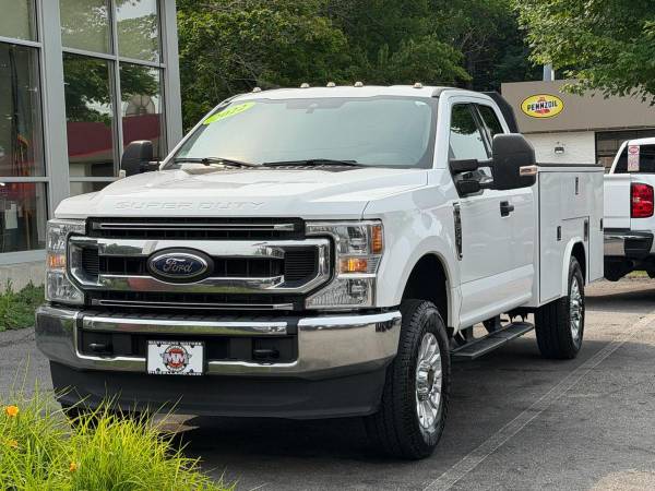 2022 Ford Super Duty F-350 - Photo 2