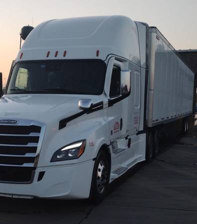 CDL DRIVER WANTED FOR OTR -  CASCADIA 2025 1