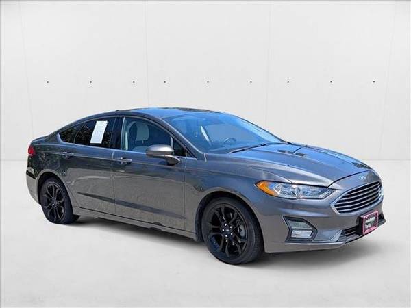 2020 Ford Fusion SE Sedán - $9.933 (Llame al *(510) 398-4108* para confirmar disponibilidad al instante)63473205308291122