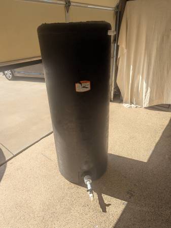 100 gallon water reservoir 1