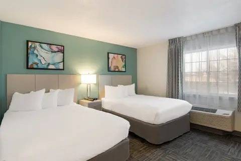 $300 / 1br - 1/bd 1/ba, Bathtub, Dishwasher (360 S 108th Ave, Omaha, NE)63681714020611121