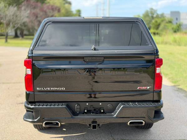 2021 Chevrolet Silverado 1500 Crew - Photo 4