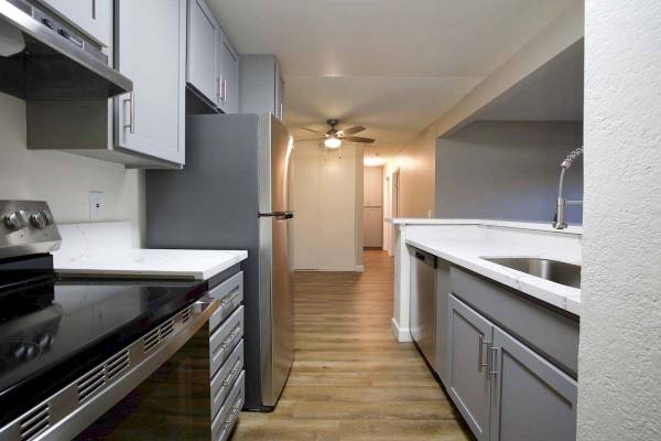 $2,899 / 3br - 1117ft2 - In West Covina, Wall unit Air Conditioning, 3B/2B63812226429827123