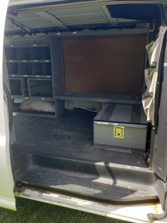 2007 Chevrolet van - Photo 9